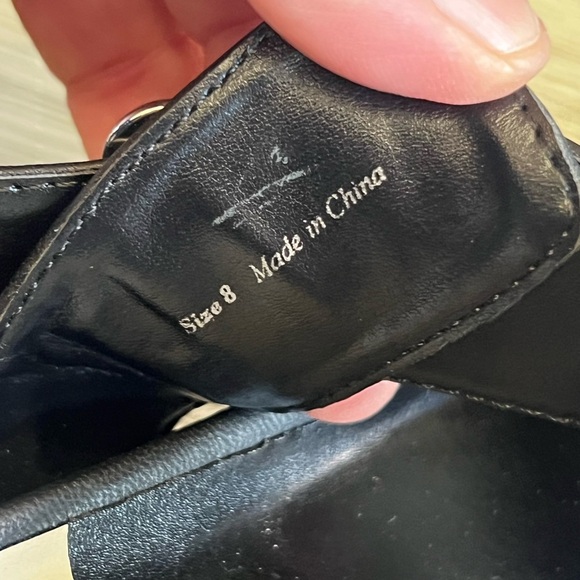 Dolce Vita Soya Black Sandals Silver Buckles - Picture 6 of 9